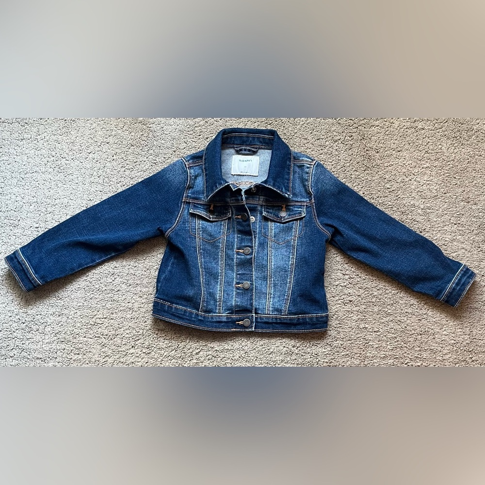 EUC! Old navy toddler denim jacket, 4t